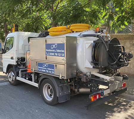 Camion cuba desatascos